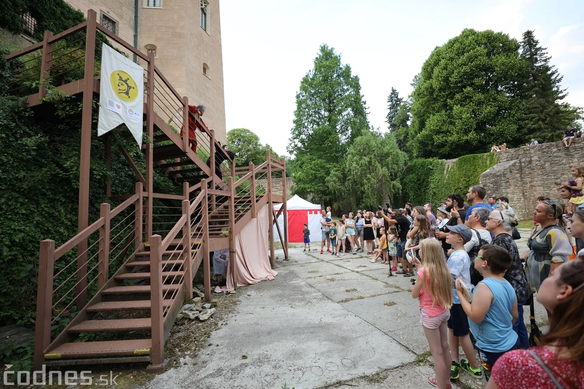 Publikum pri Bencovje grunte